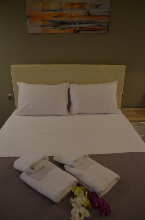 Oasi Luxury Apartments Glifa  Bagian luar foto