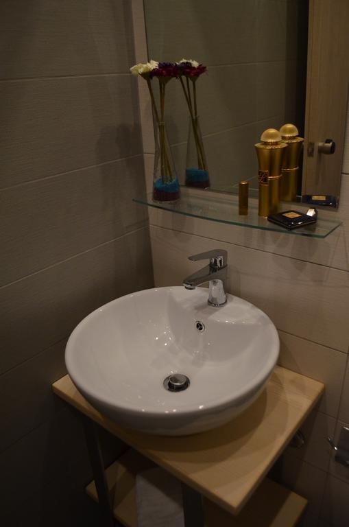 Oasi Luxury Apartments Glifa  Bagian luar foto